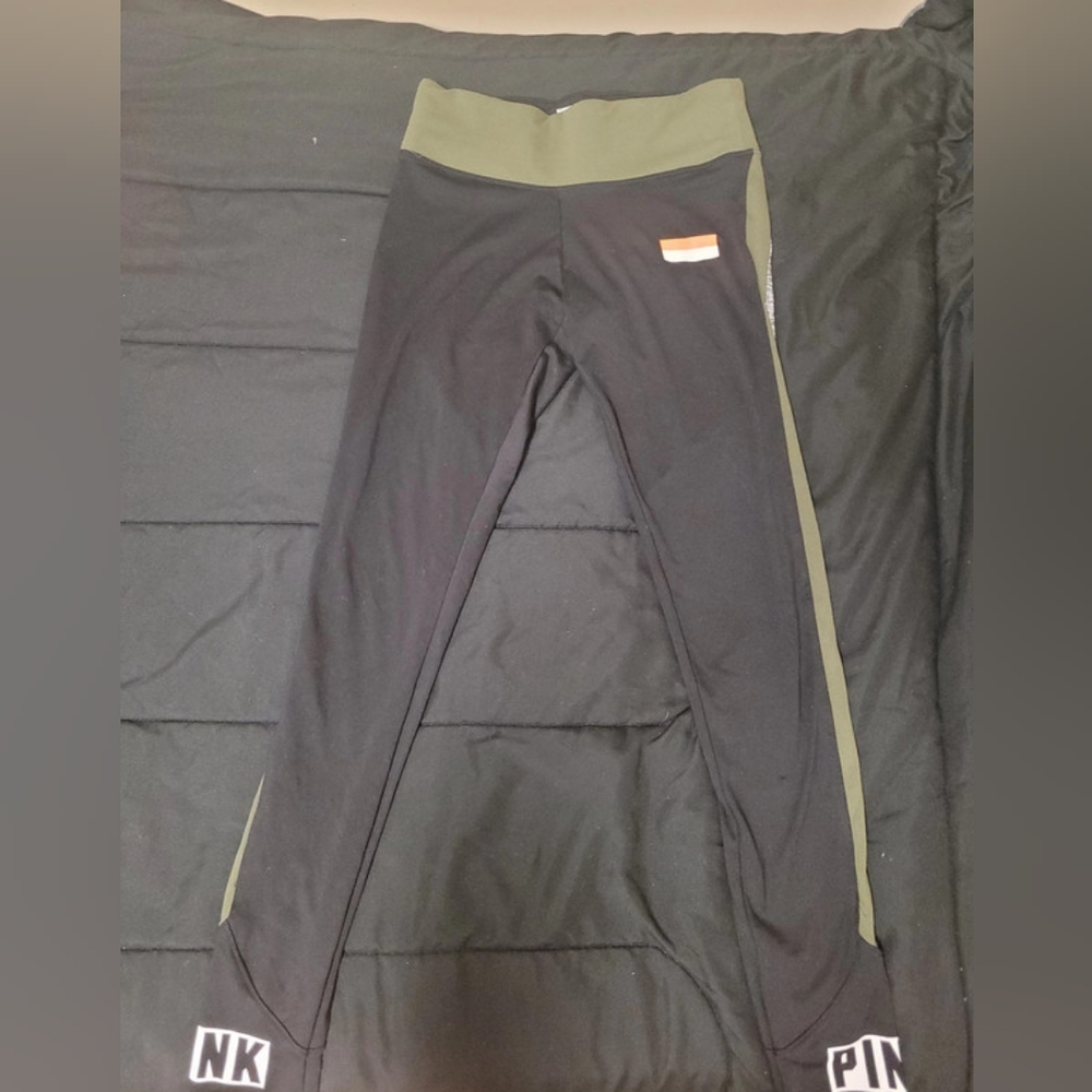 Yoga Leggings from Pink Size 25 / XS